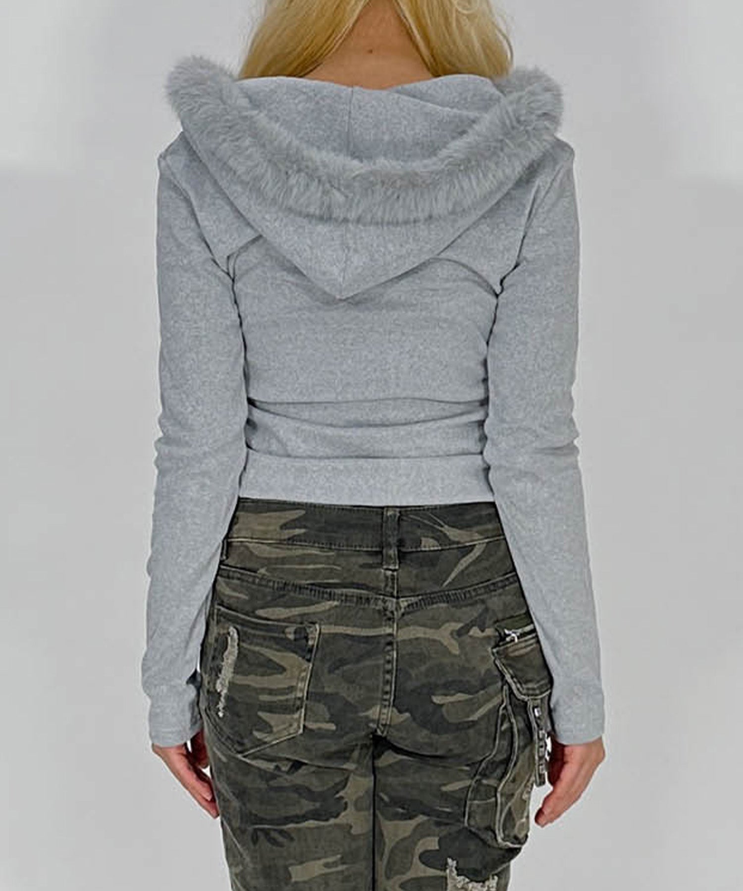 ファー付きフードピチスウェットトップス