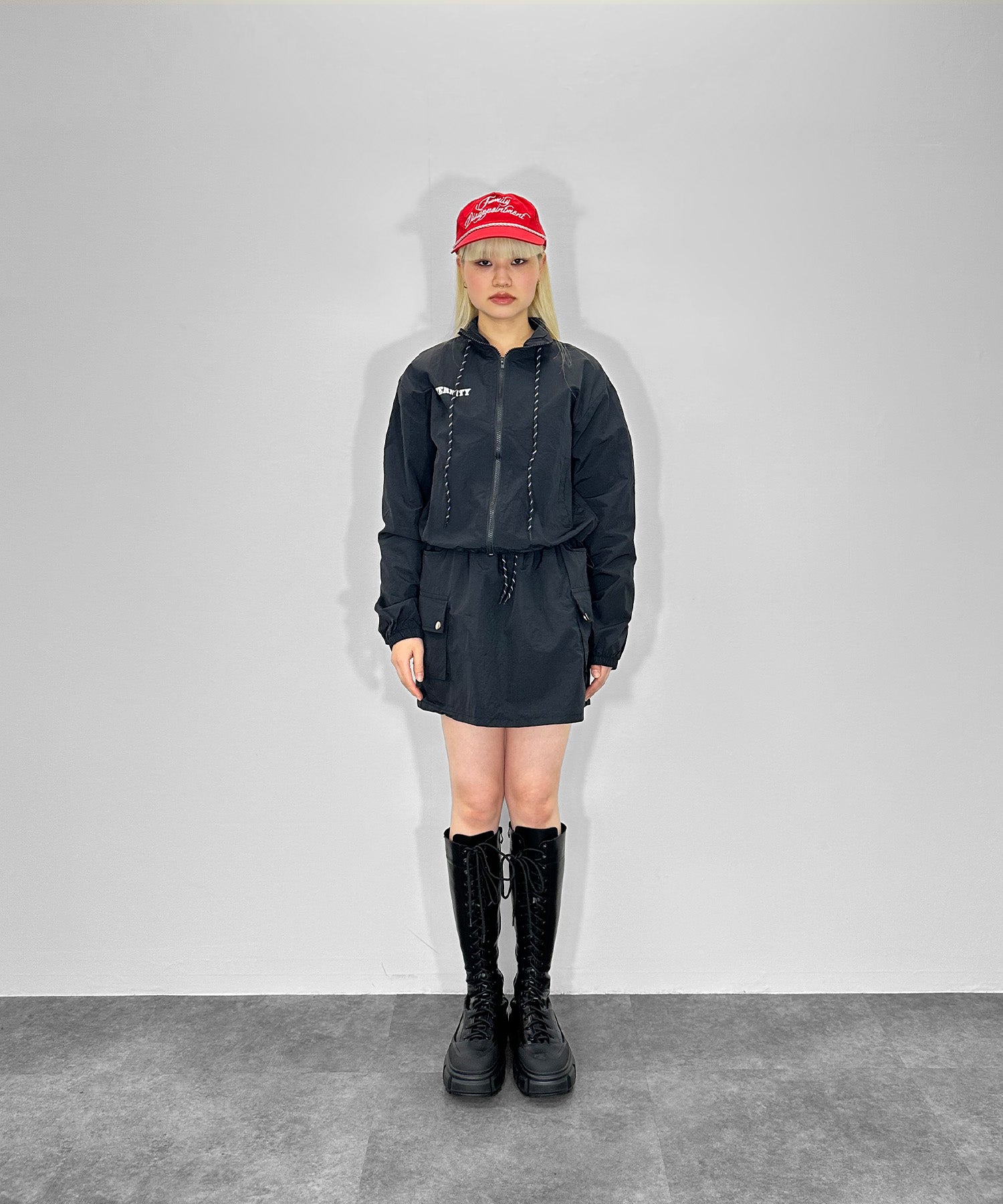 ナイロンマルチポケットスカート