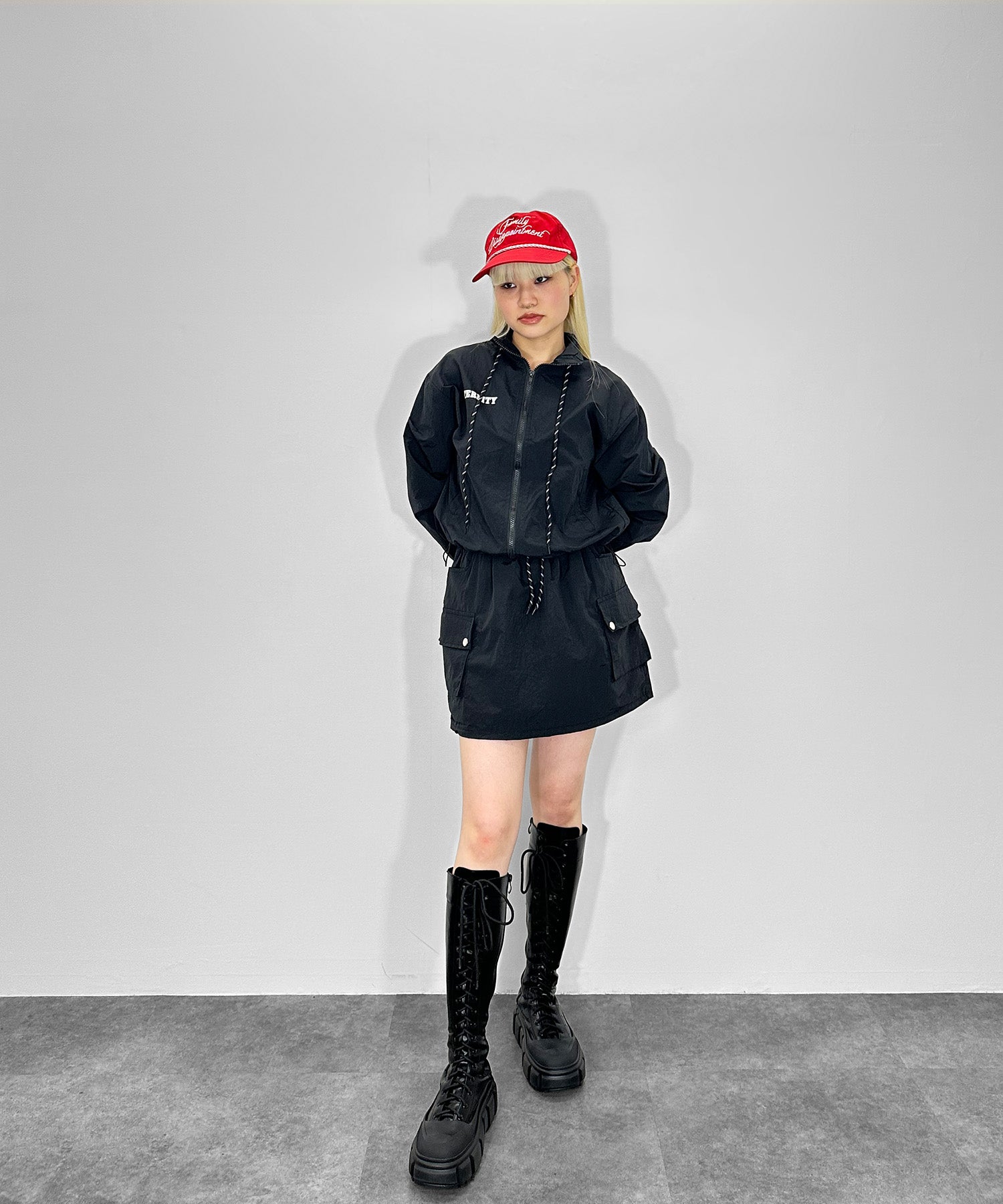 ナイロンマルチポケットスカート