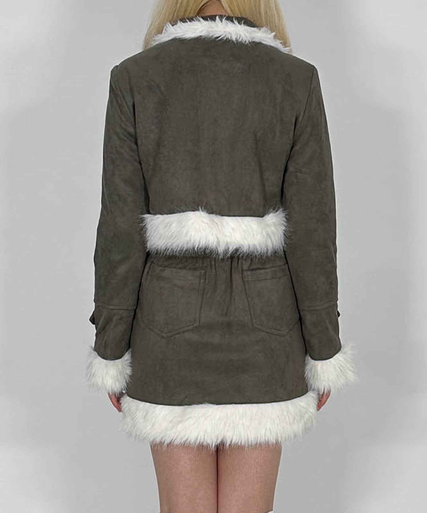 スウェードフェイクファーセットアップ