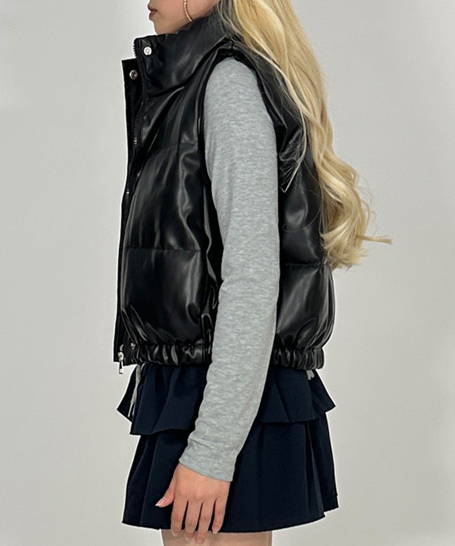 合皮レザーダウンベスト