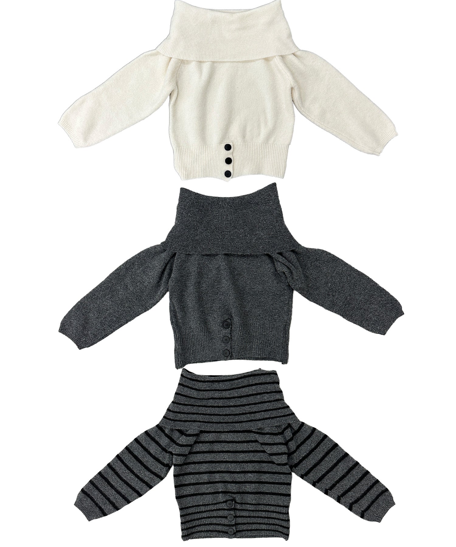 ウエスト３ボタンオフショルニット