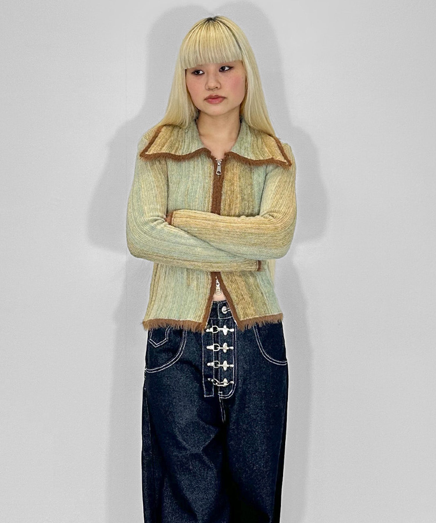 ファートリムジップトップス