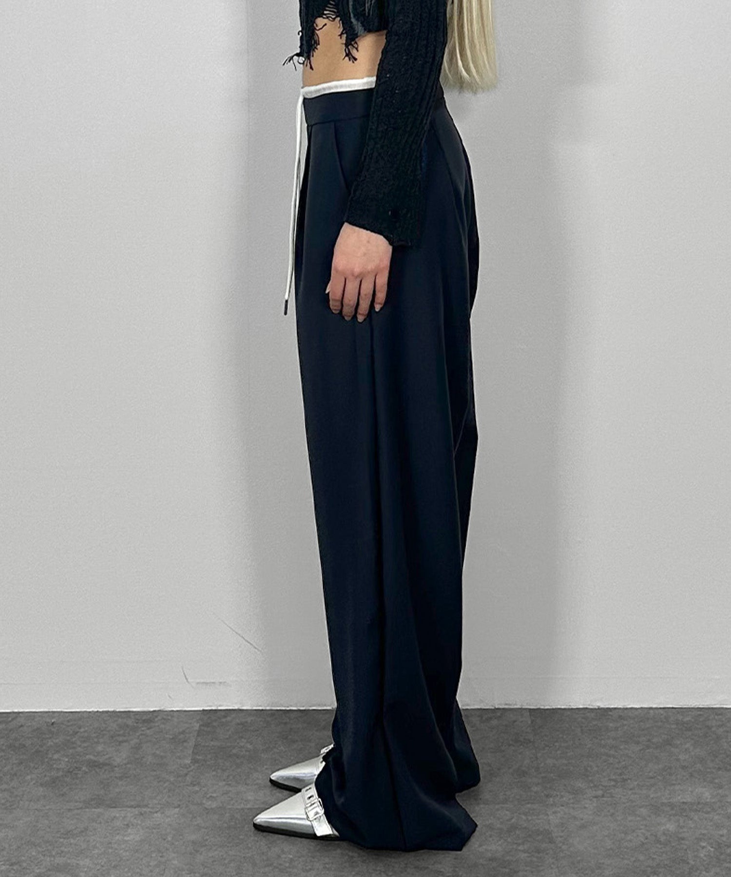 ウエストレイヤードスラックス