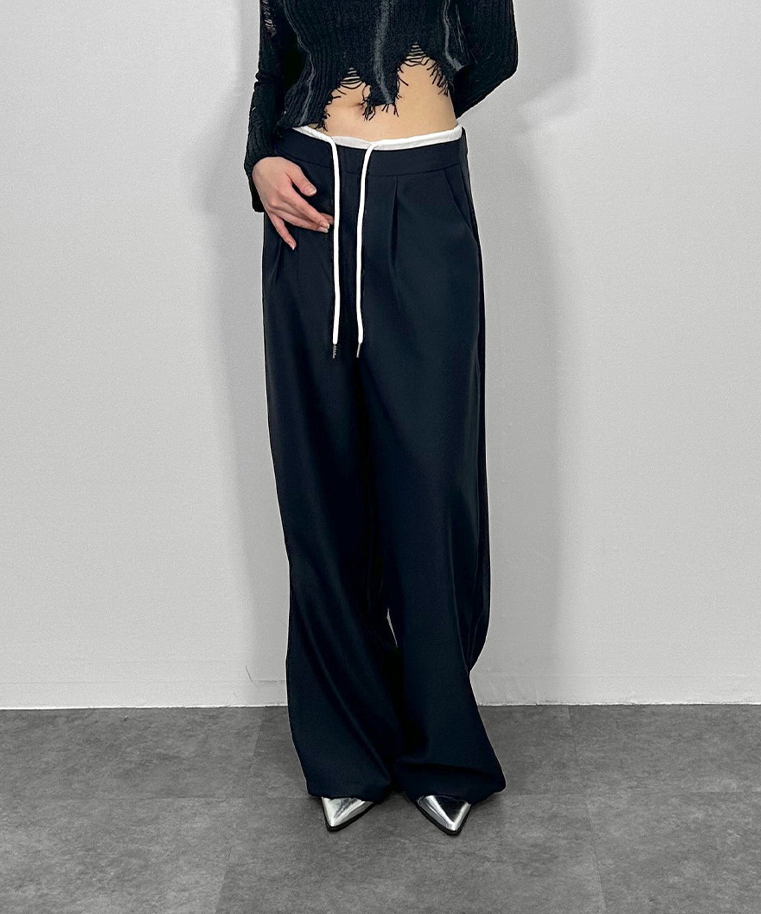 ウエストレイヤードスラックス