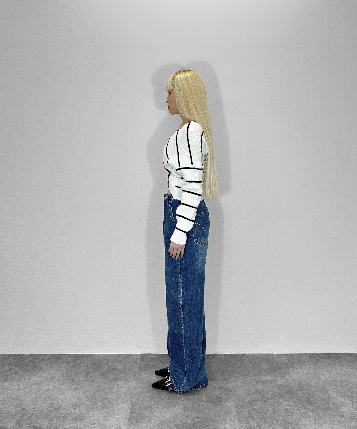 クロスオフショルストライプニット