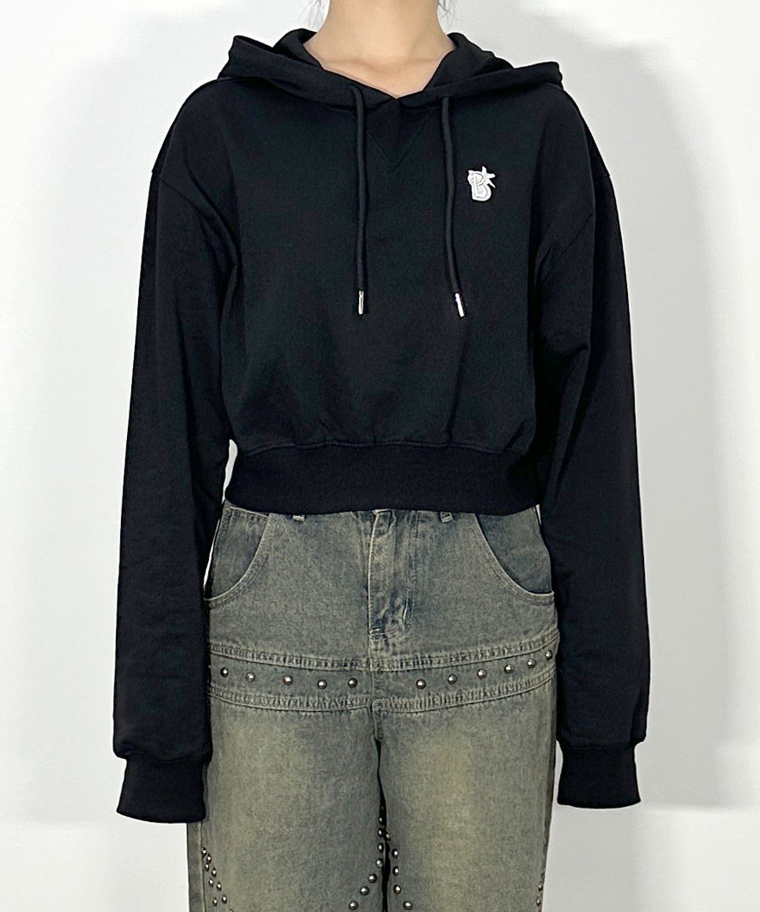 CROPPED HOODIE