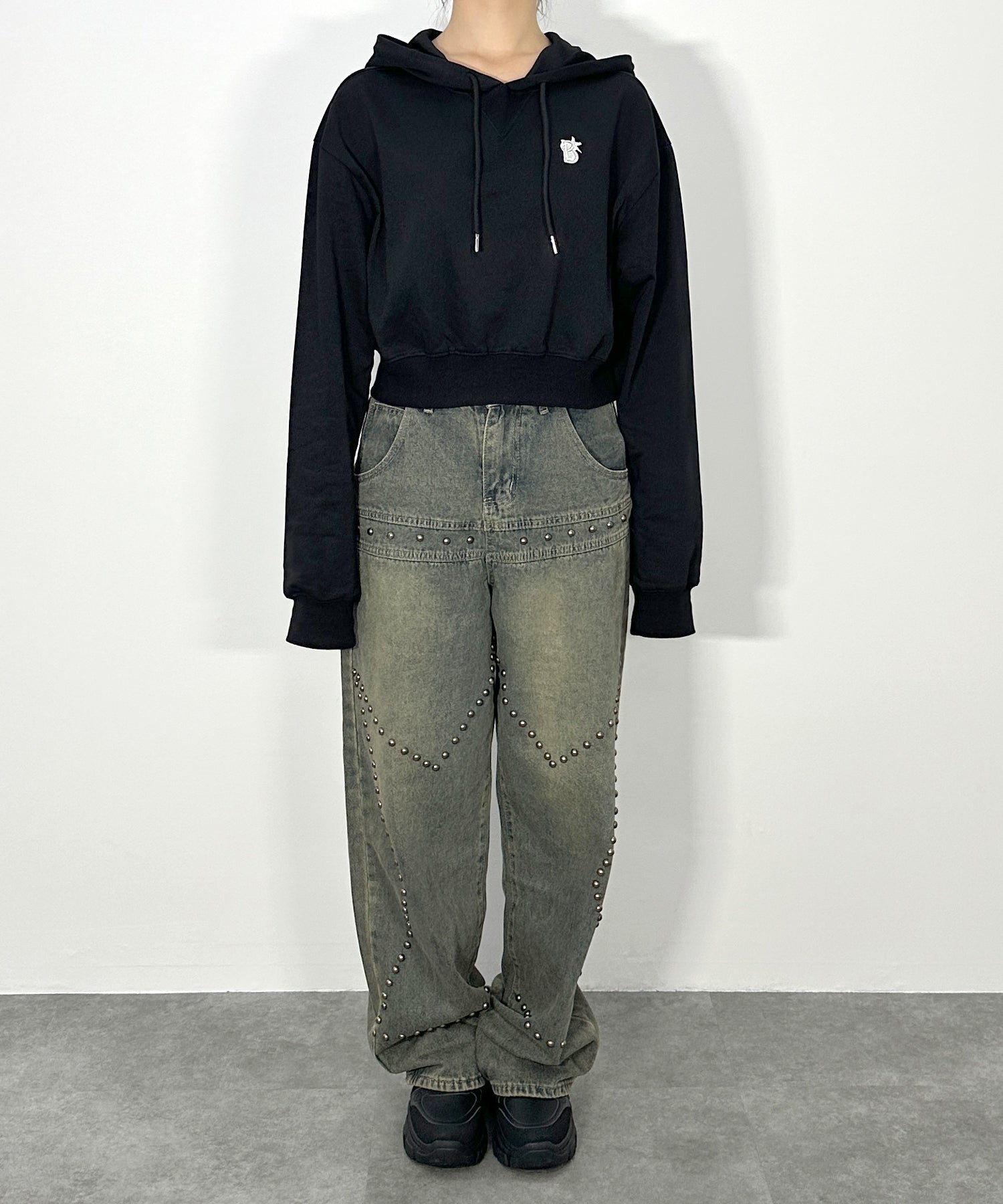 CROPPED HOODIE